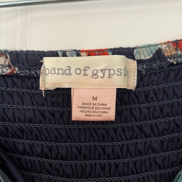 Never worn Band Of Gypsies floral jump suit - Picture 3 of 3